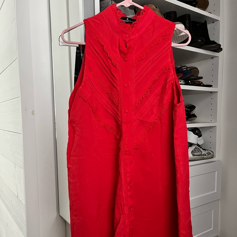 Brand New! Tuckernuck Sample Sale Pomander Place red Dutton dress size small.